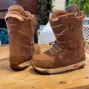 Burton limelight snowboarding boots